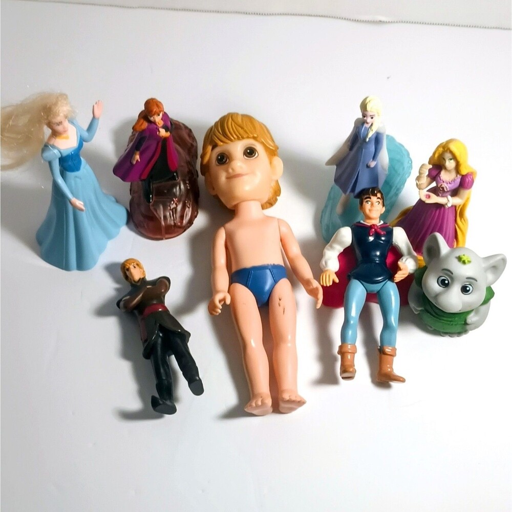 Disney Princess Toy Lot 8 Figures Frozen Sleeping Beauty Snow White Tangled